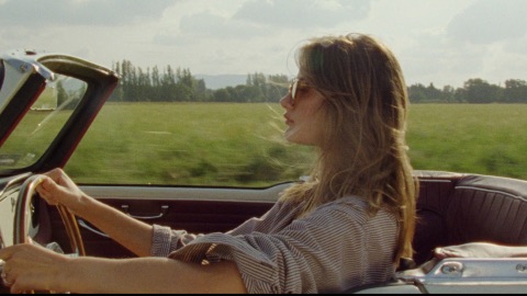 Velvet Canyon — La Femme — frame grab